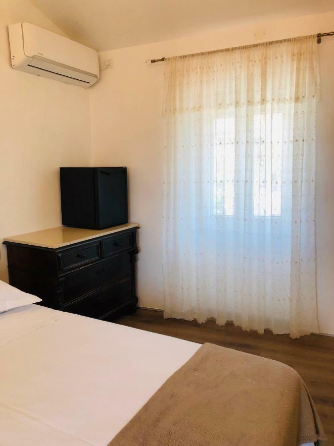 Nona Beta Lejlighed Mali Lošinj Eksteriør billede