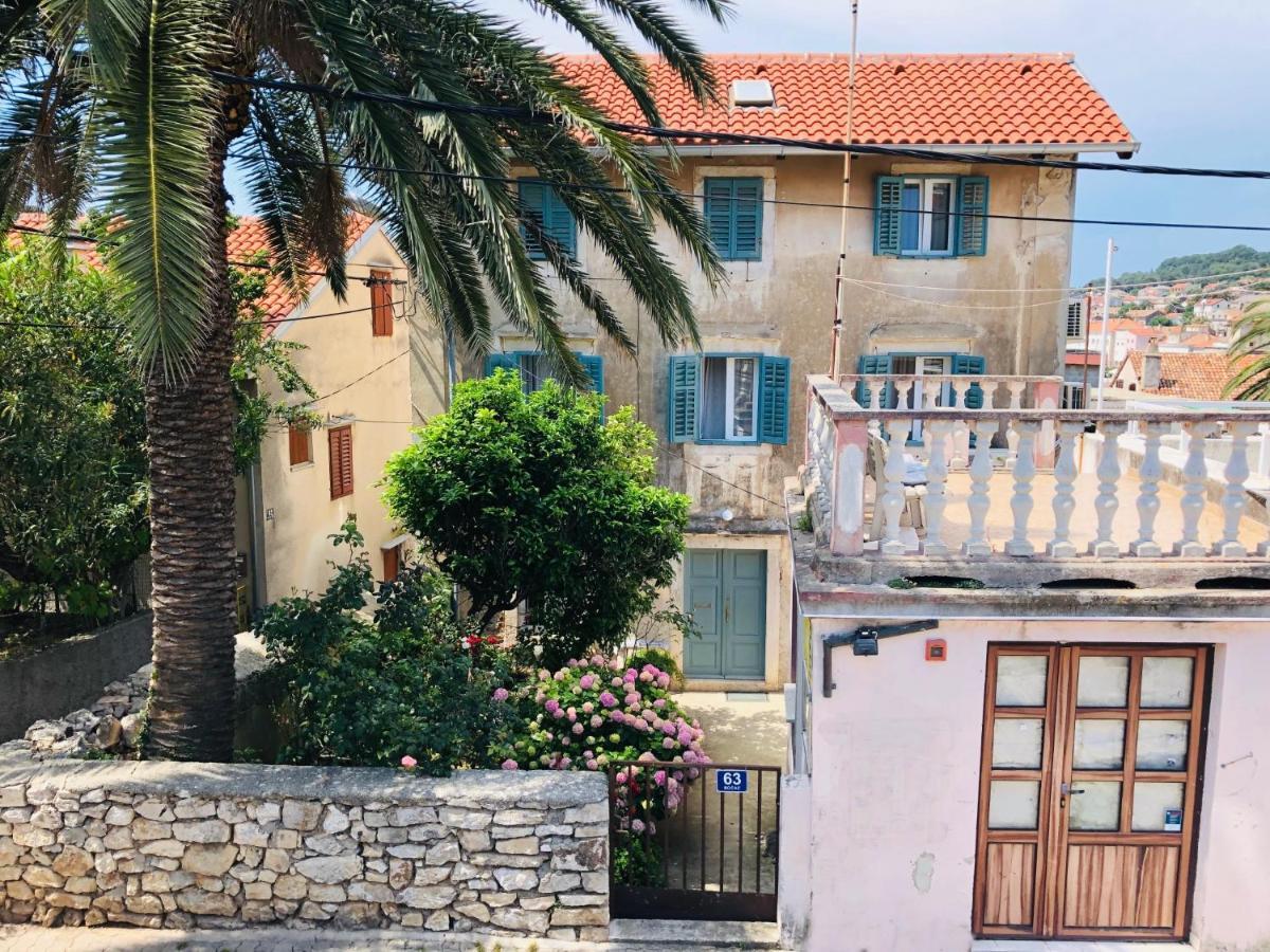 Nona Beta Lejlighed Mali Lošinj Eksteriør billede